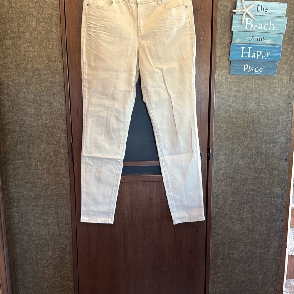 Style & Co. Women's White Skinny Leg Jeans